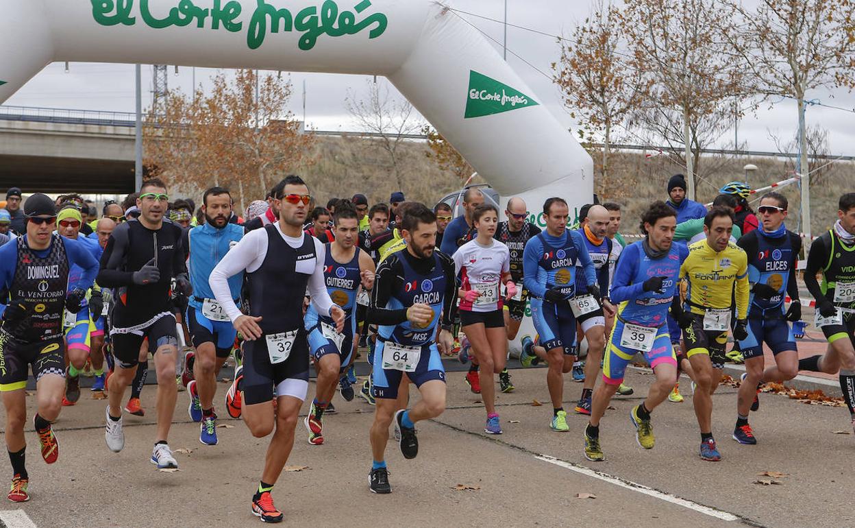 Carlos Rodríguez y Sonia Sánchez llegan líderes a la última prueba del Circuito Provincial de Duatlón