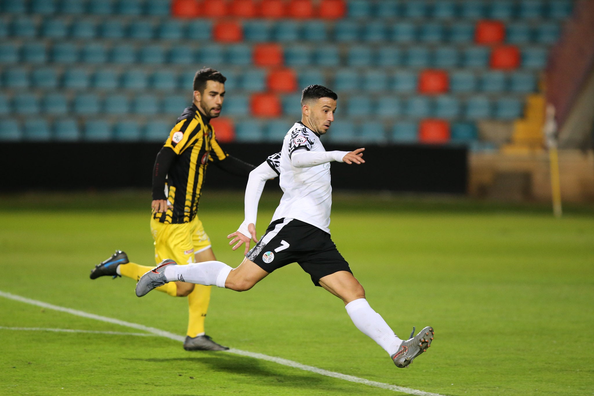 El Salamanca CF UDS contra el Barakaldo CF.