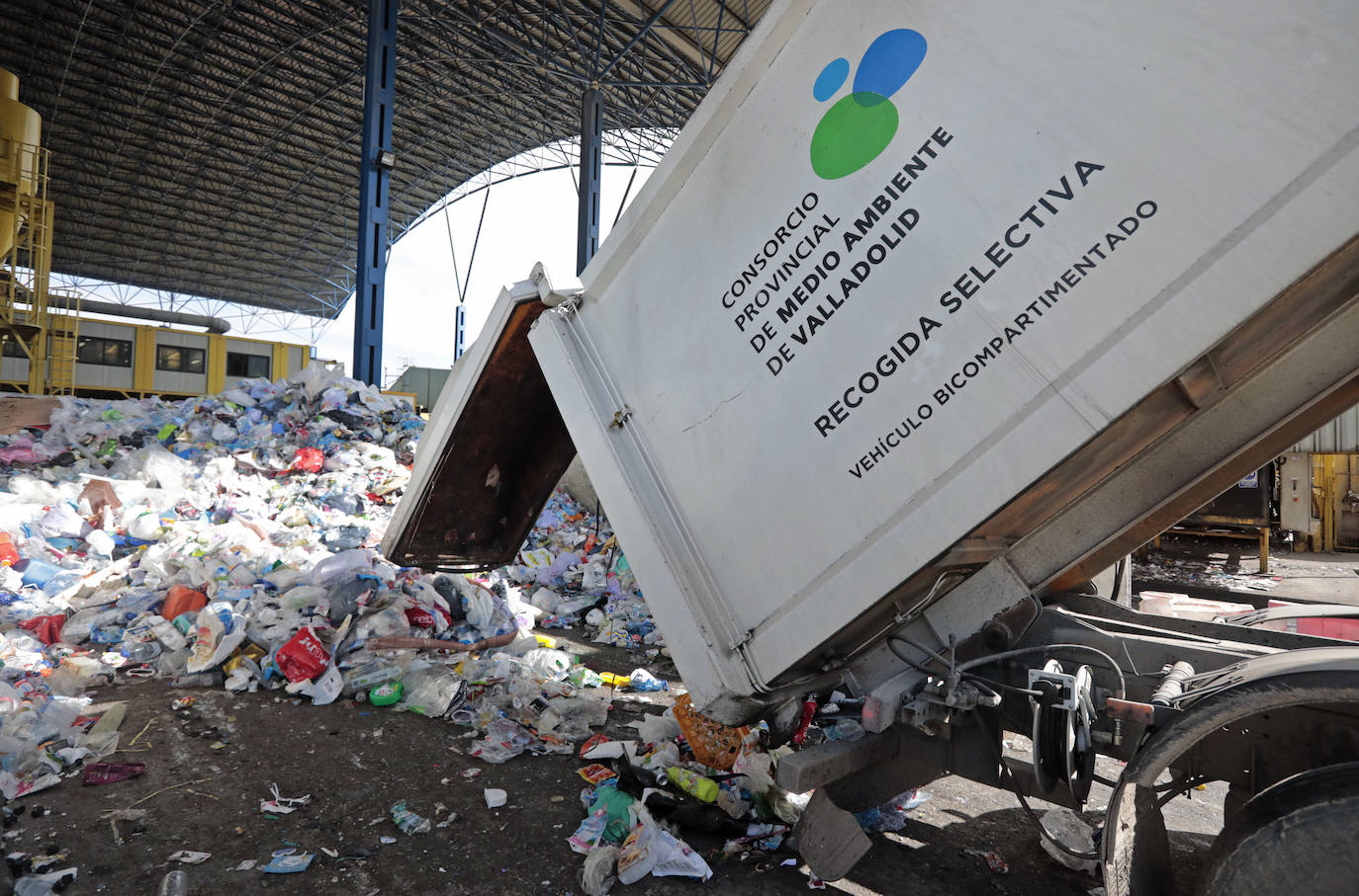 El objetivo es reducir las 130.000 toneladas de residuos que solo en 2018 acabaron en el vertedero procedentes de la provincia.