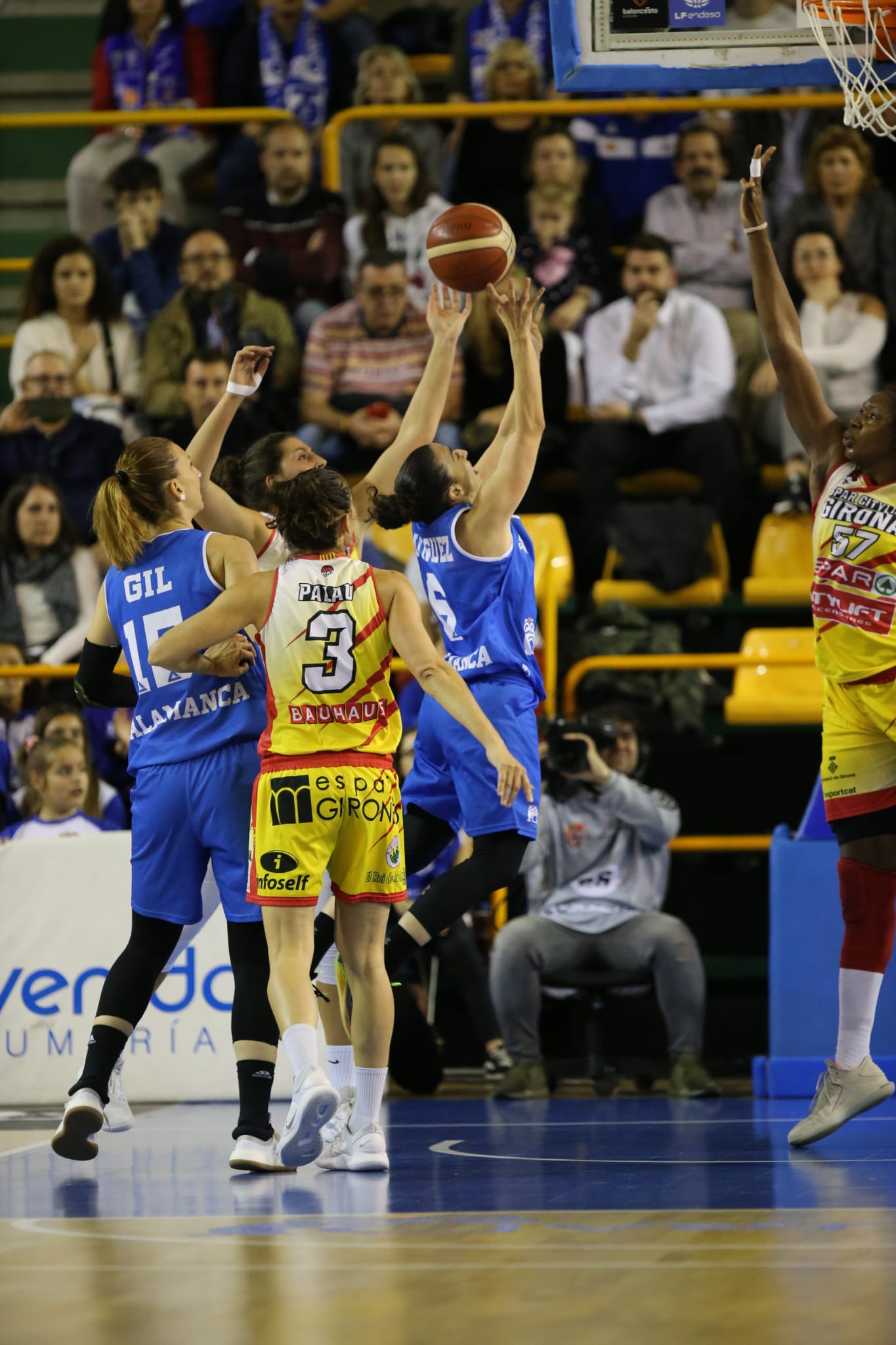 Fotos: CB Avenida - Girona