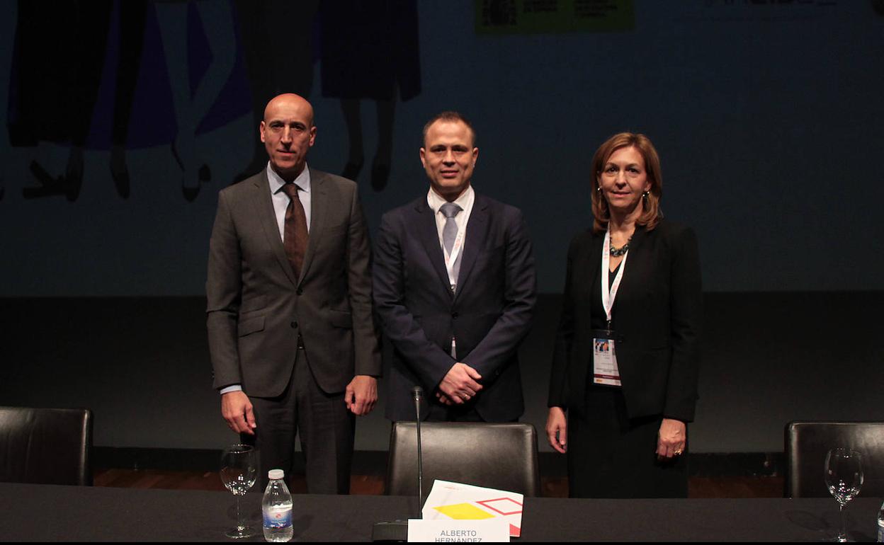 Inauguración del encuentro #MujeresCiber organizado por Incibe. 