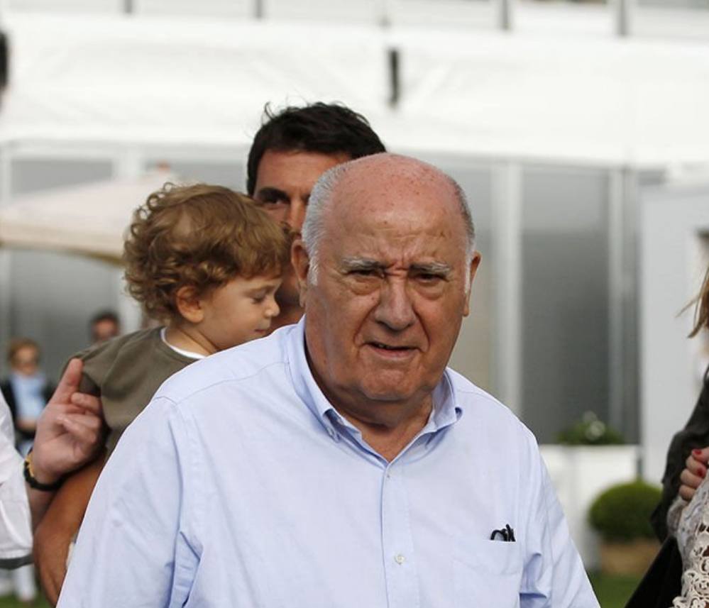 1- Amancio Ortega Gaona. Accionista mayoritario de Inditex – Confección moda. Capital 2019 (millones): 63.000