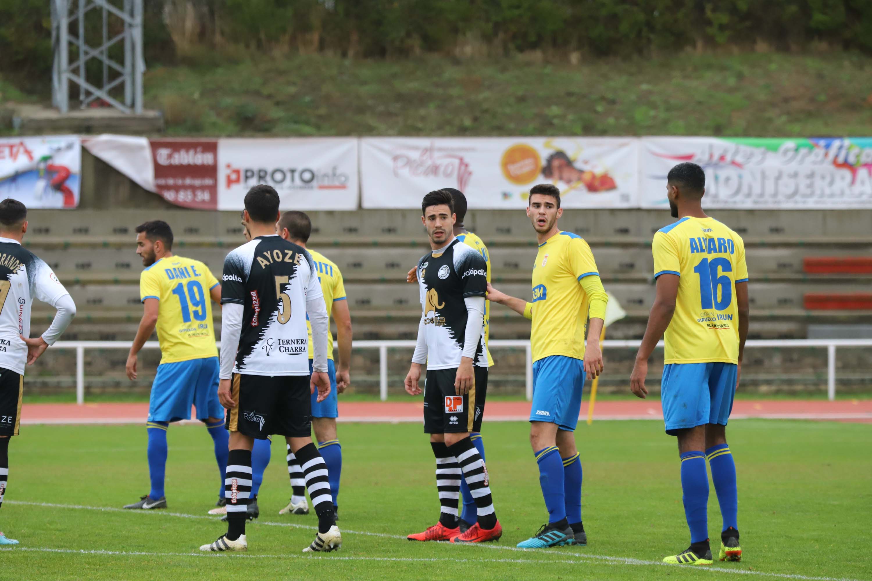 El Unionistas contra el Real Unión. 