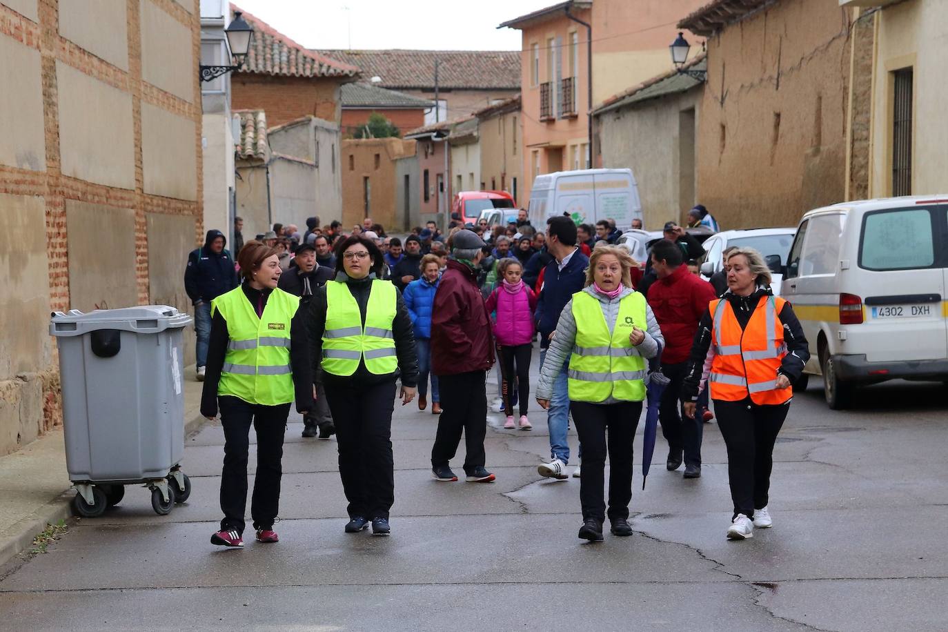 Asistentes a la Marcha contra el Cáncer. 
