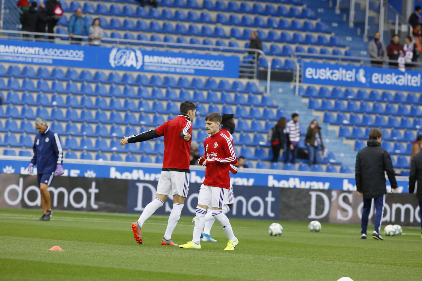 El Real Valladolid perdió de forma contundente en Mendizorroza. 