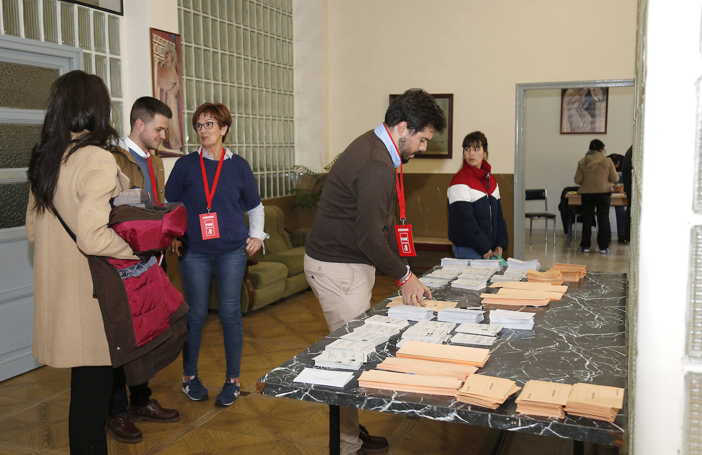 Así votan los candidatos de Palencia.