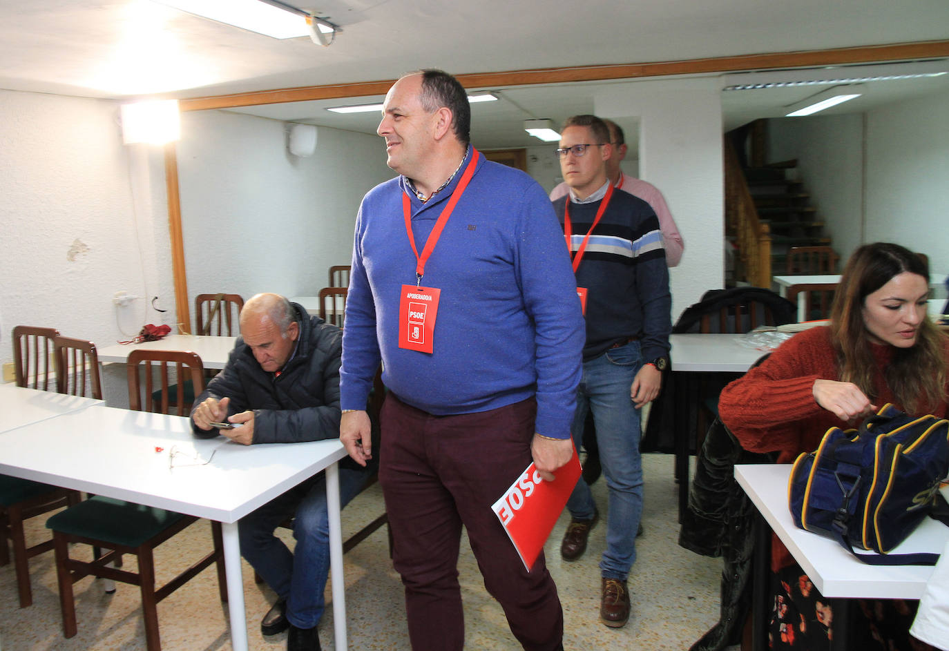 Noche electoral en las sedes de los partidos en Segovia 