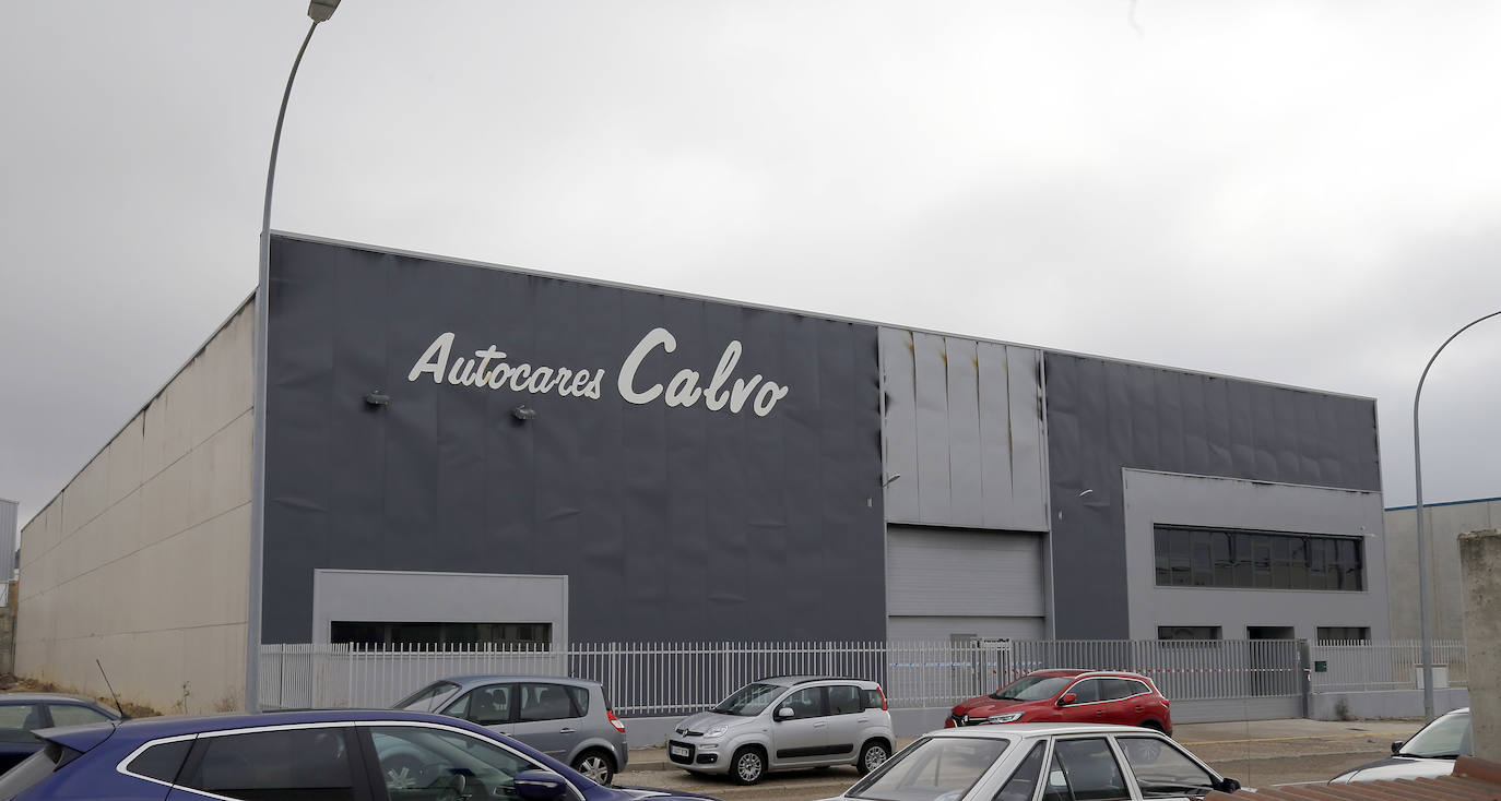 Incendio en la nave de autocares Calvo.