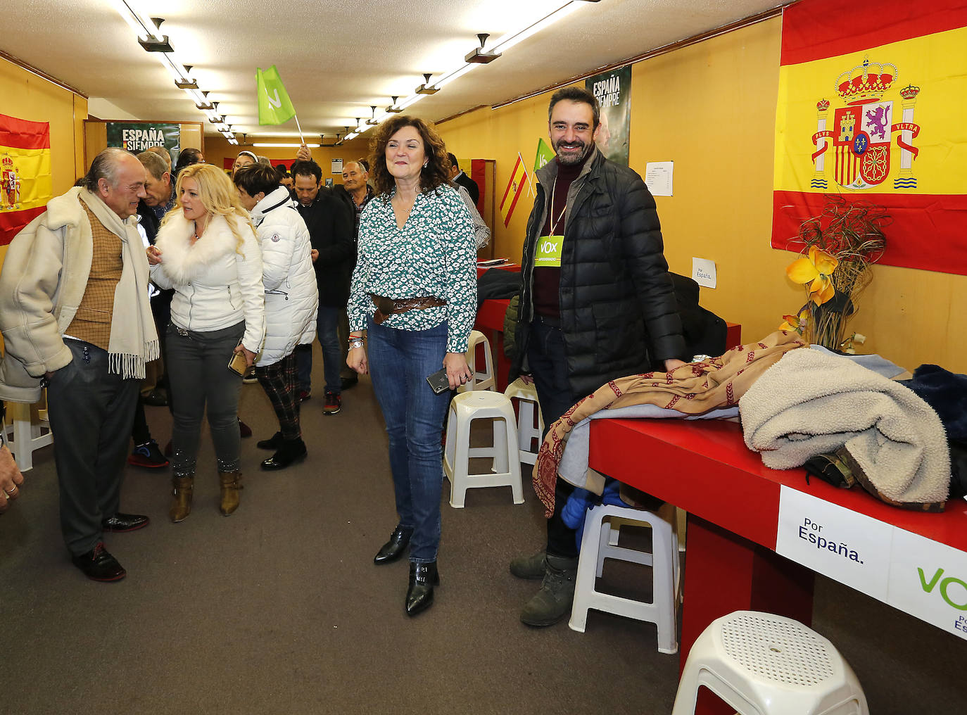 ¿Cómo viven los partidos la noche electoral en Palencia?