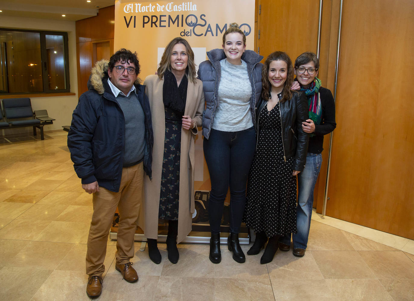 Alfonso de la Fuente, Eva Navasuiés, Lara Fernández, Alicia Escobar y Lorena López.