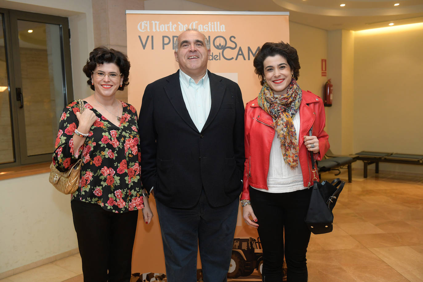 María Eugenia López, José María López y Cayetana López.