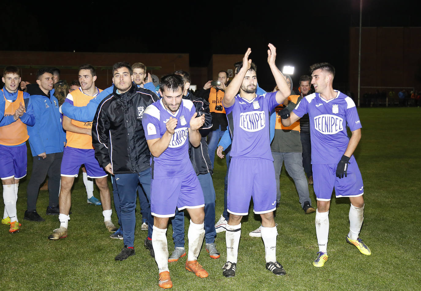 Becerril vive un sueño en la copa del rey de fútbol.