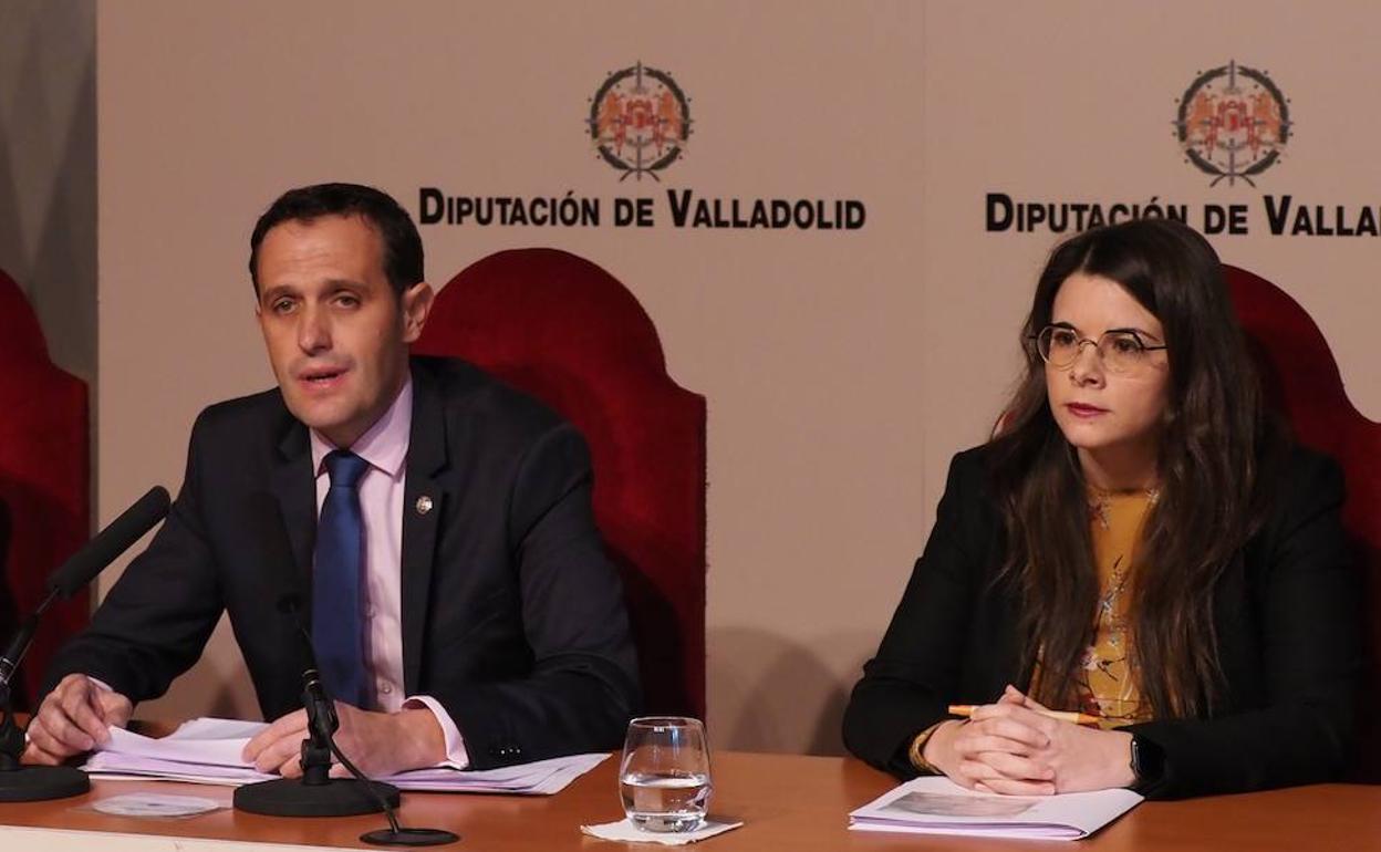 El presidente de la Diputación, Conrado Íscar, y la vicepresidenta segunda, Gema Gómez. 