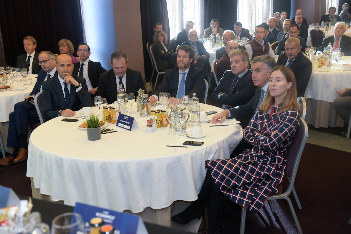 Cirus Andreu, el presidente ejecutivo de Sabadell Asset Management (gestión de activos), protagoniza este jueves el Foro Económico de El Norte de Castilla con la ponencia '¿Cómo encontrar rentabilidad en un mundo de tipos de interés bajo cero?' en el Vincci Frontaura de Valladolid