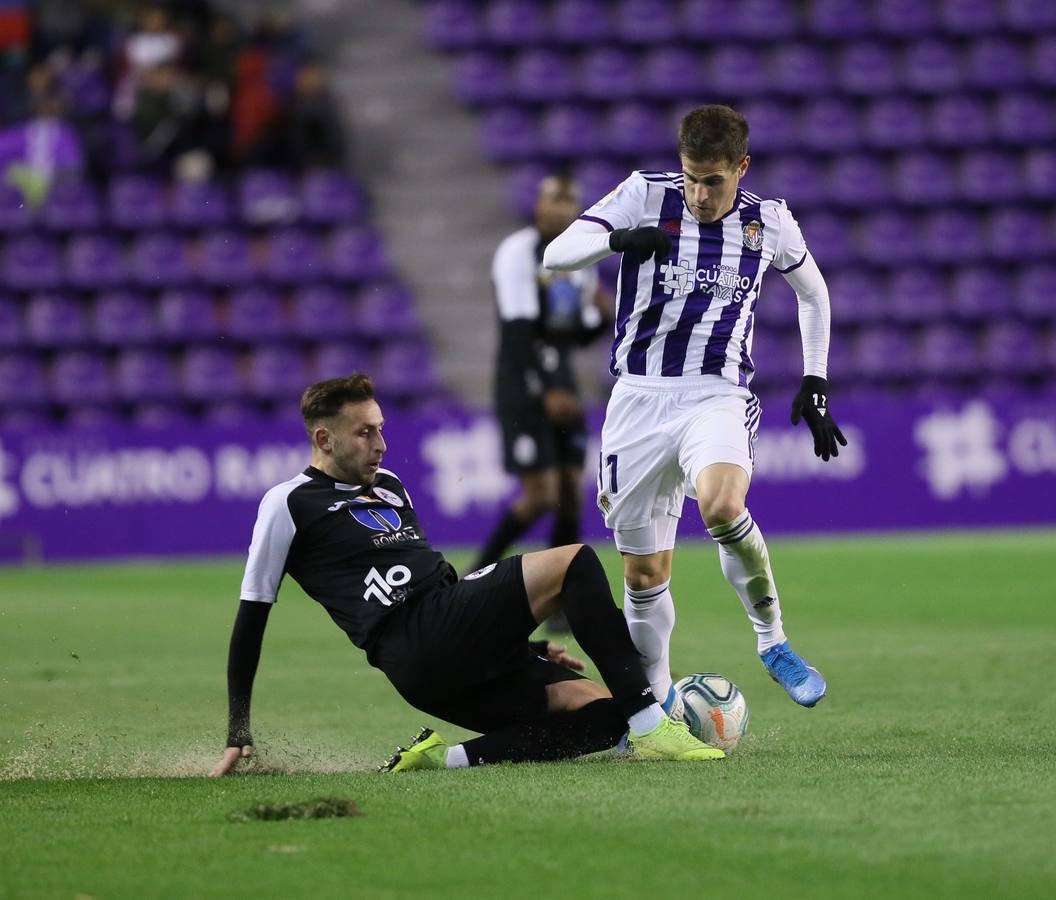 Un gol de Toni a la media hora dio el triunfo al Pucela en un Zorrilla desierto frente a un discreto Gaz Metan rumano