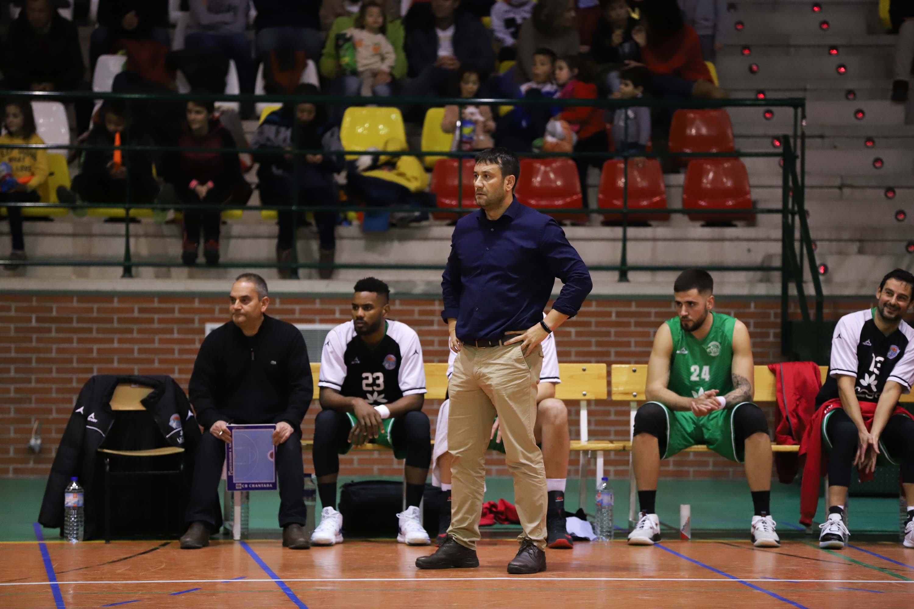 Fotos: Aquimisa Carbajosa - CB Chantada (75-59)