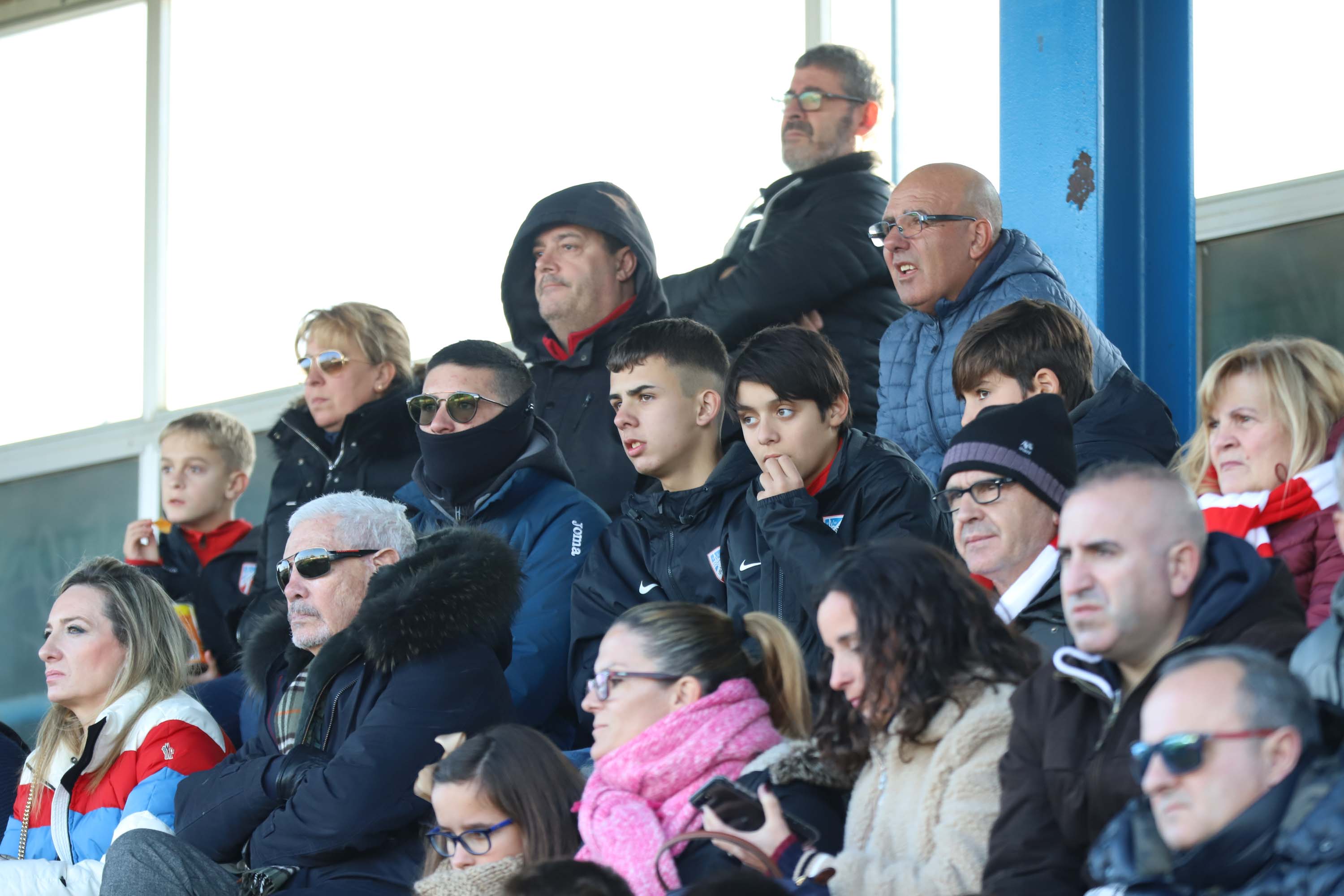 Fotos: UD Santa Marta- Mirandés B (0-0)