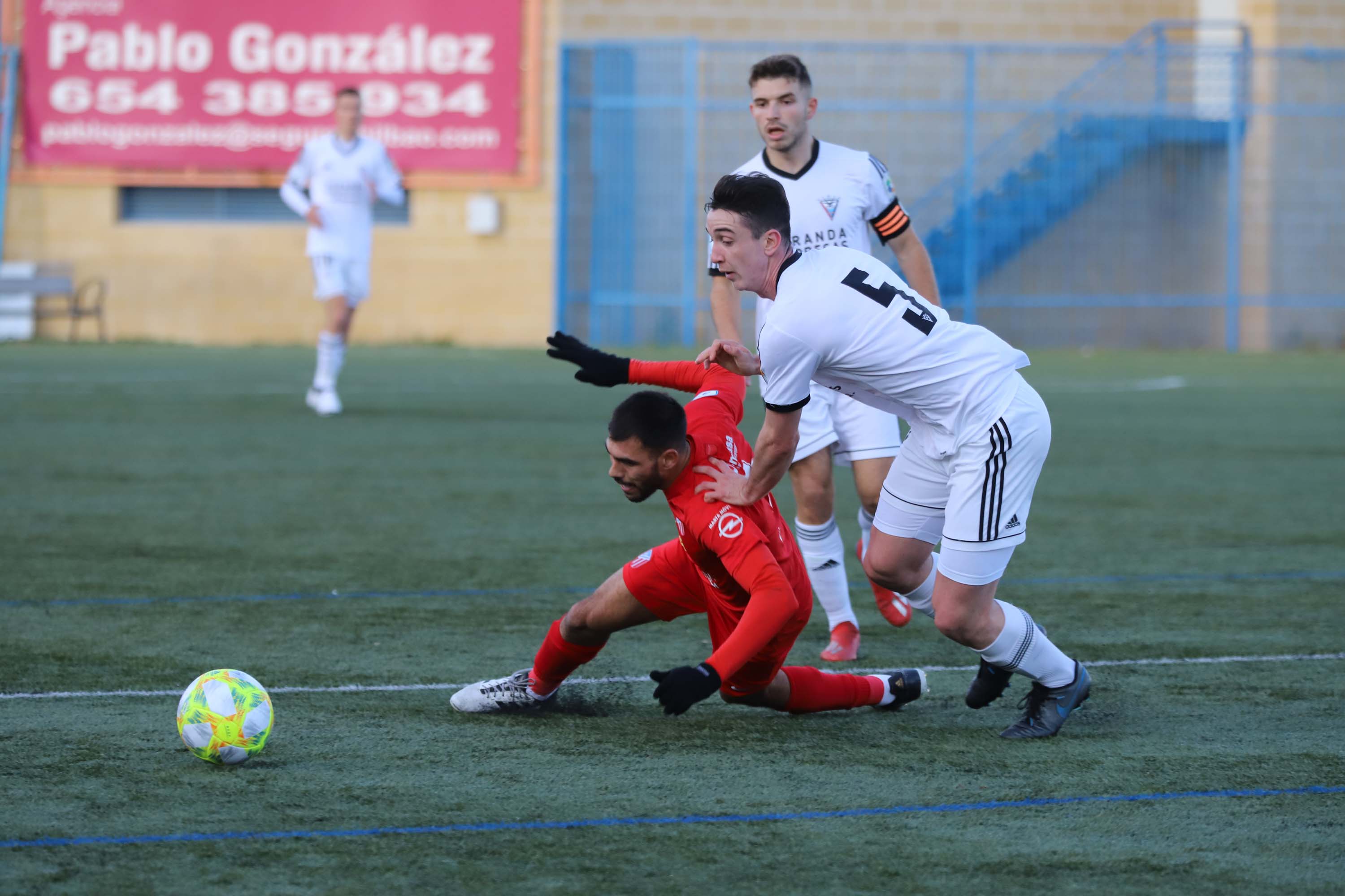 Fotos: UD Santa Marta- Mirandés B (0-0)