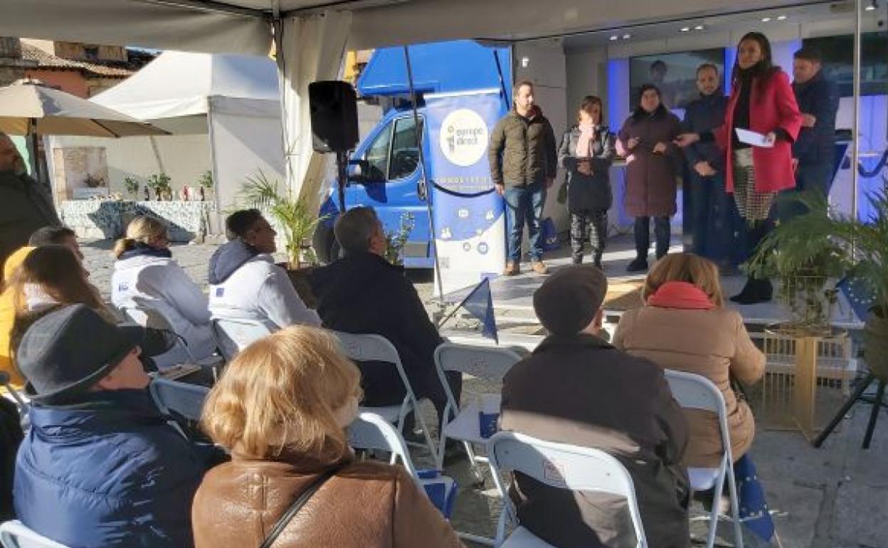 Inauguración de la campaña 'Mi Pueblo, Mi Futuro' en la Plaza Mayor de Toro. 