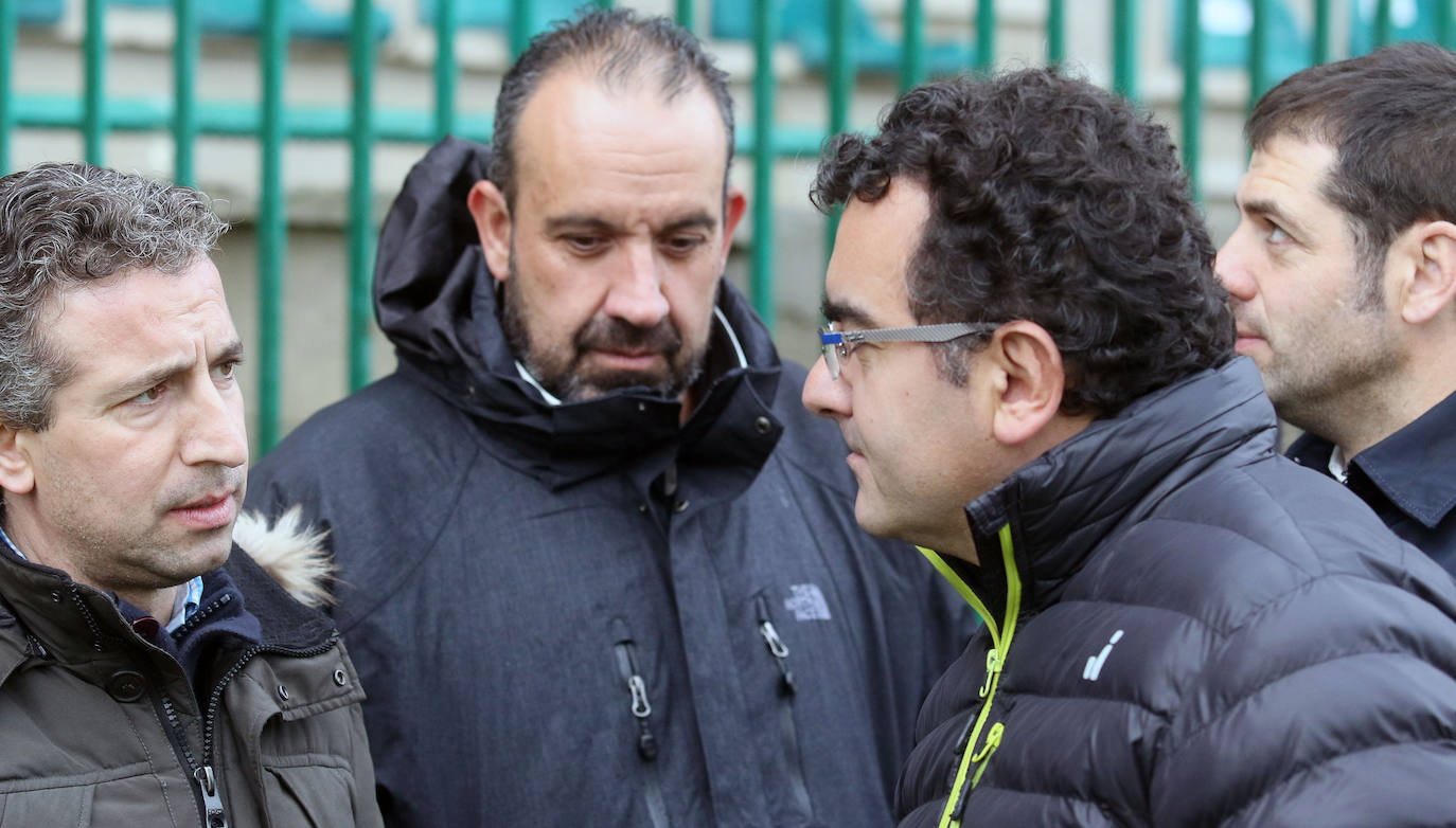 Partido entre la Gimnástica Segoviana y el Burgos Promesas 