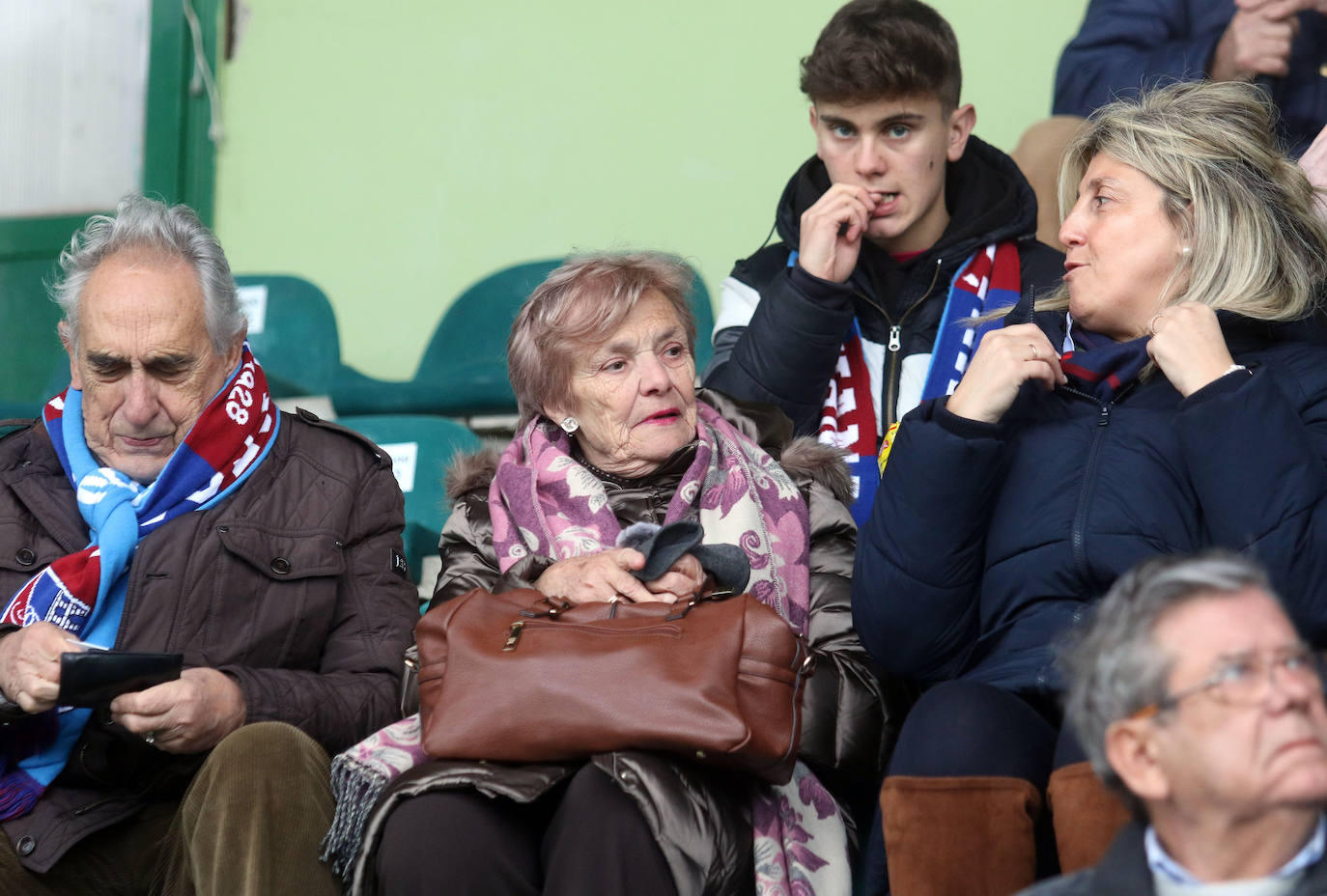 Partido entre la Gimnástica Segoviana y el Burgos Promesas 