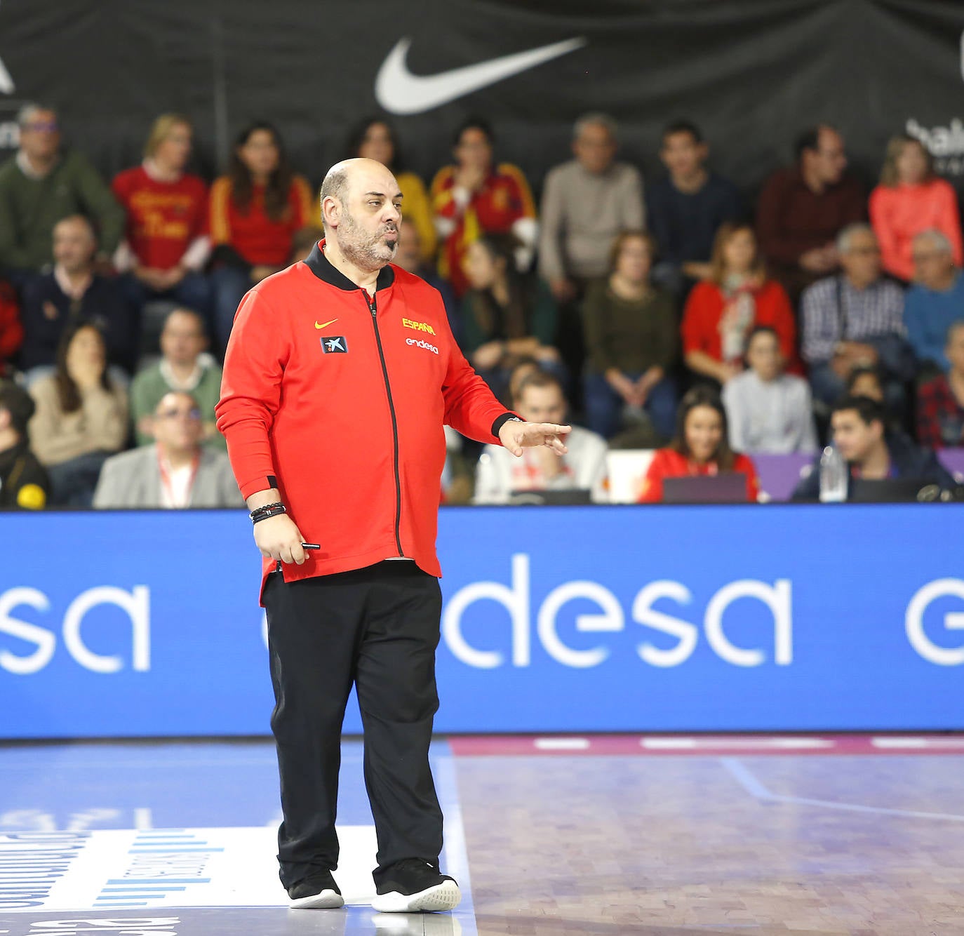 España pierde contra Francia en Palencia.