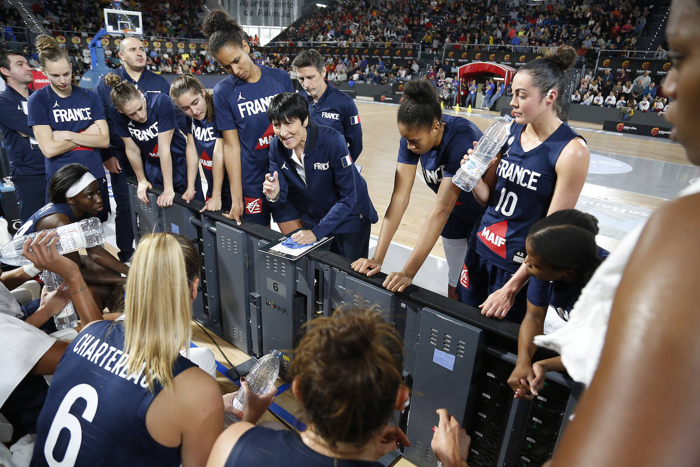 España pierde contra Francia en Palencia.