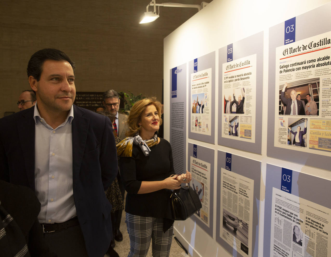 Las Cortes de Castilla y León y El Norte de Castilla reúnen en una exposición, a partir de la completa hemeroteca del diario decano de la prensa española, los hitos de los 11 comicios locales desde 1979