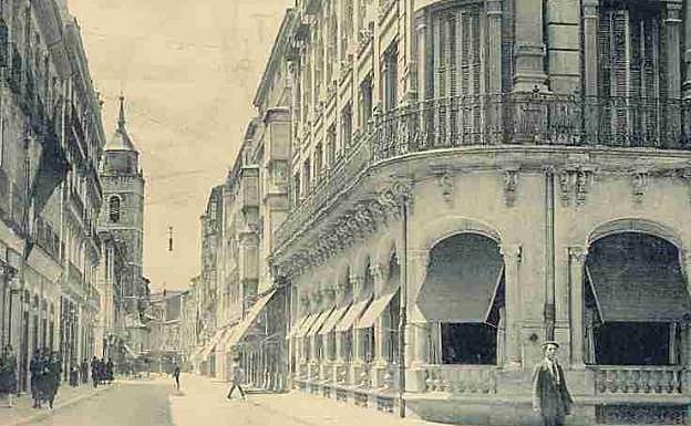 Imagen principal - El ostentoso encanto de la burguesía