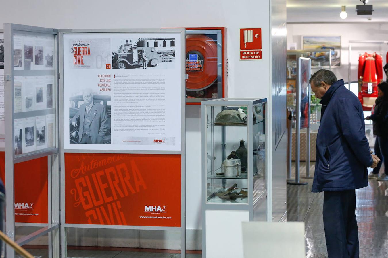 Fotos: Exposición de coches de la Guerra Civil en el Museo de Automoción de Salamanca