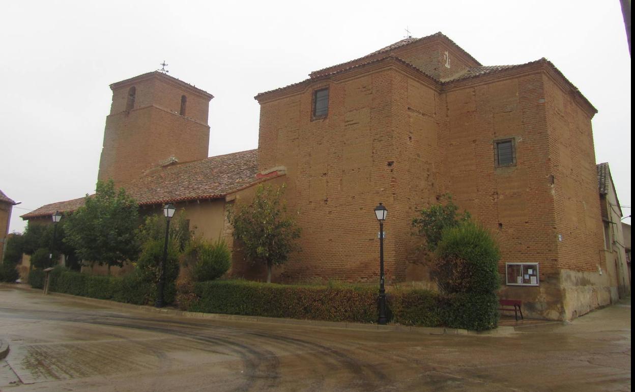 Iglesia de San Miguel, en Becilla de Valderaduey. 