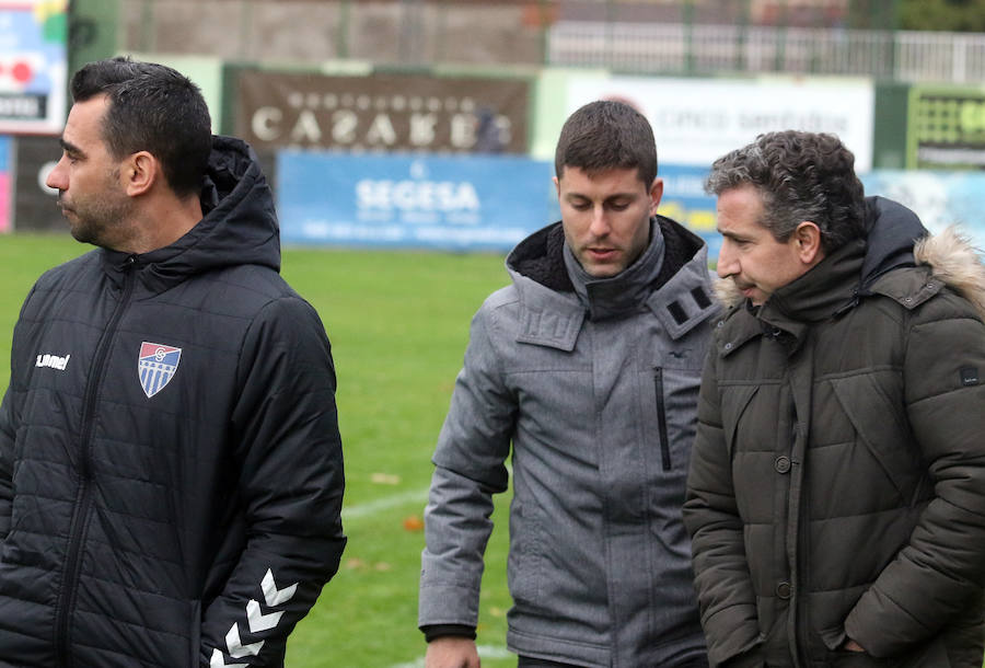 Fotos: La Gimnástica Segoviana golea al Júpiter leonés