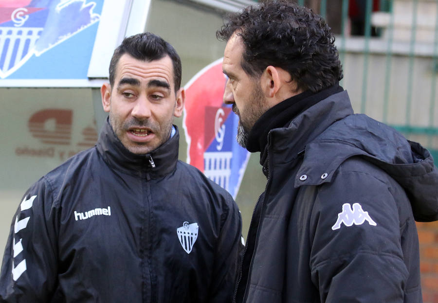 Fotos: La Gimnástica Segoviana golea al Júpiter leonés