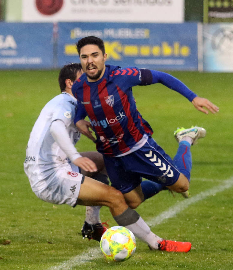 Fotos: La Gimnástica Segoviana golea al Júpiter leonés