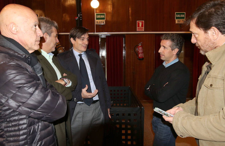 Fotos: La Gimnastica Segoviana informa sobre la conversión en Sociedad Anónima Deportiva