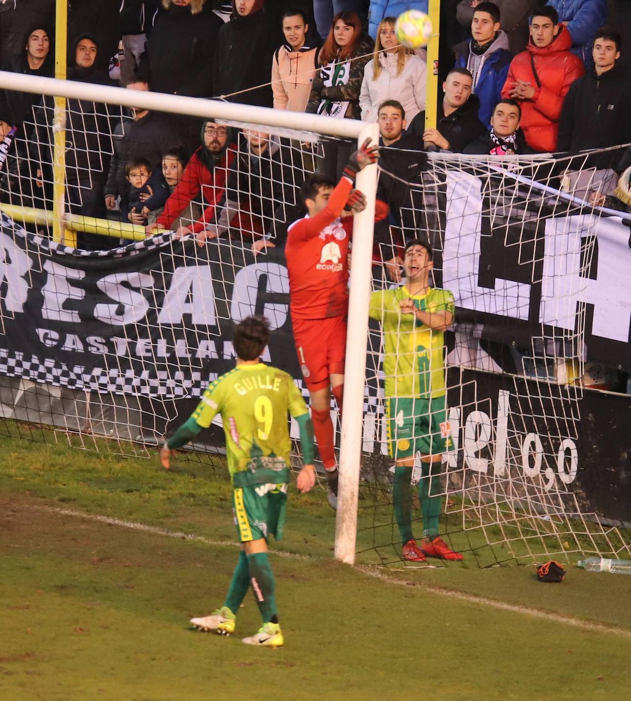 El encuentro se saldó con 3 goles a 0 a favor del Unionistas CF (0-3). 