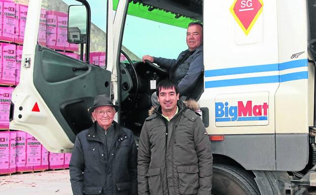 La familia San Frutos, tres generaciones al volante. 