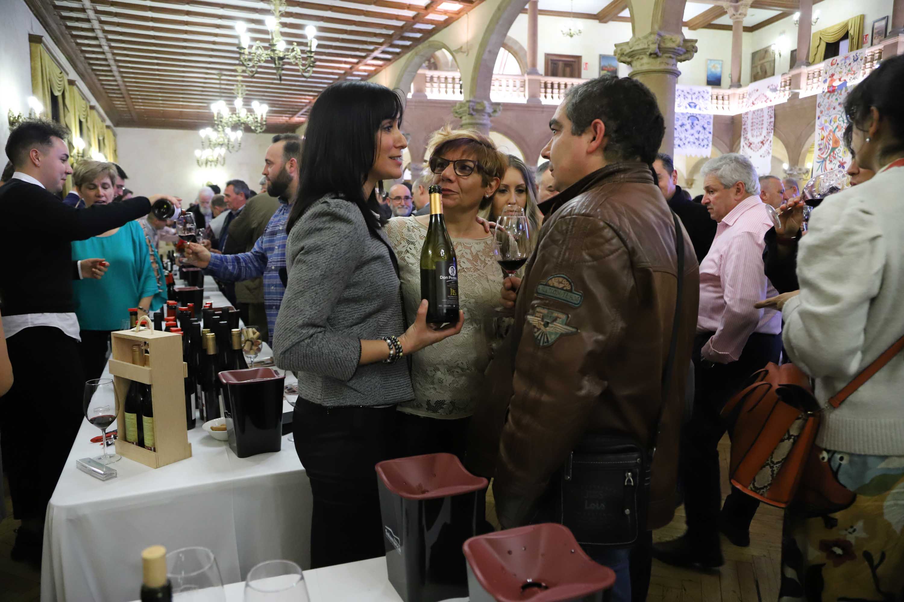 La gala de 2019 se celebró, un año más, en el incomparable marco del Casino de Salamanca, adornado para la ocasión con estandartes bordados con motivos serranos de Mogarraz y San Esteban de la Sierra