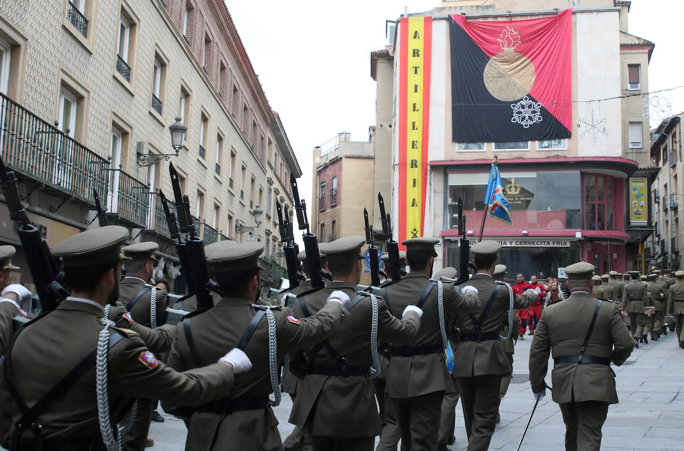 Los artilleros de Segovia celebran Santa Bárbara 