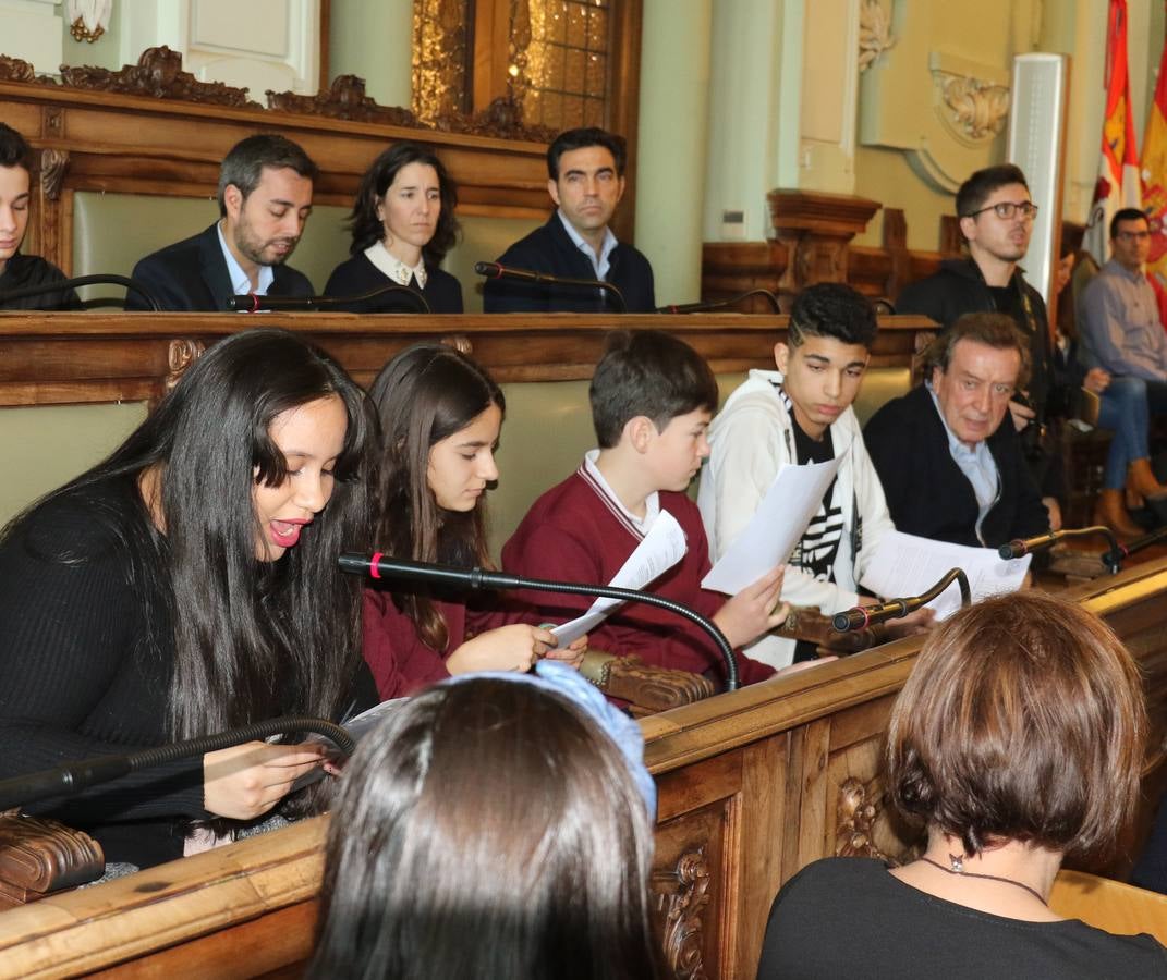 Fotos: Acto institucional del Día de la Constitución en el Ayuntamiento de Valladolid