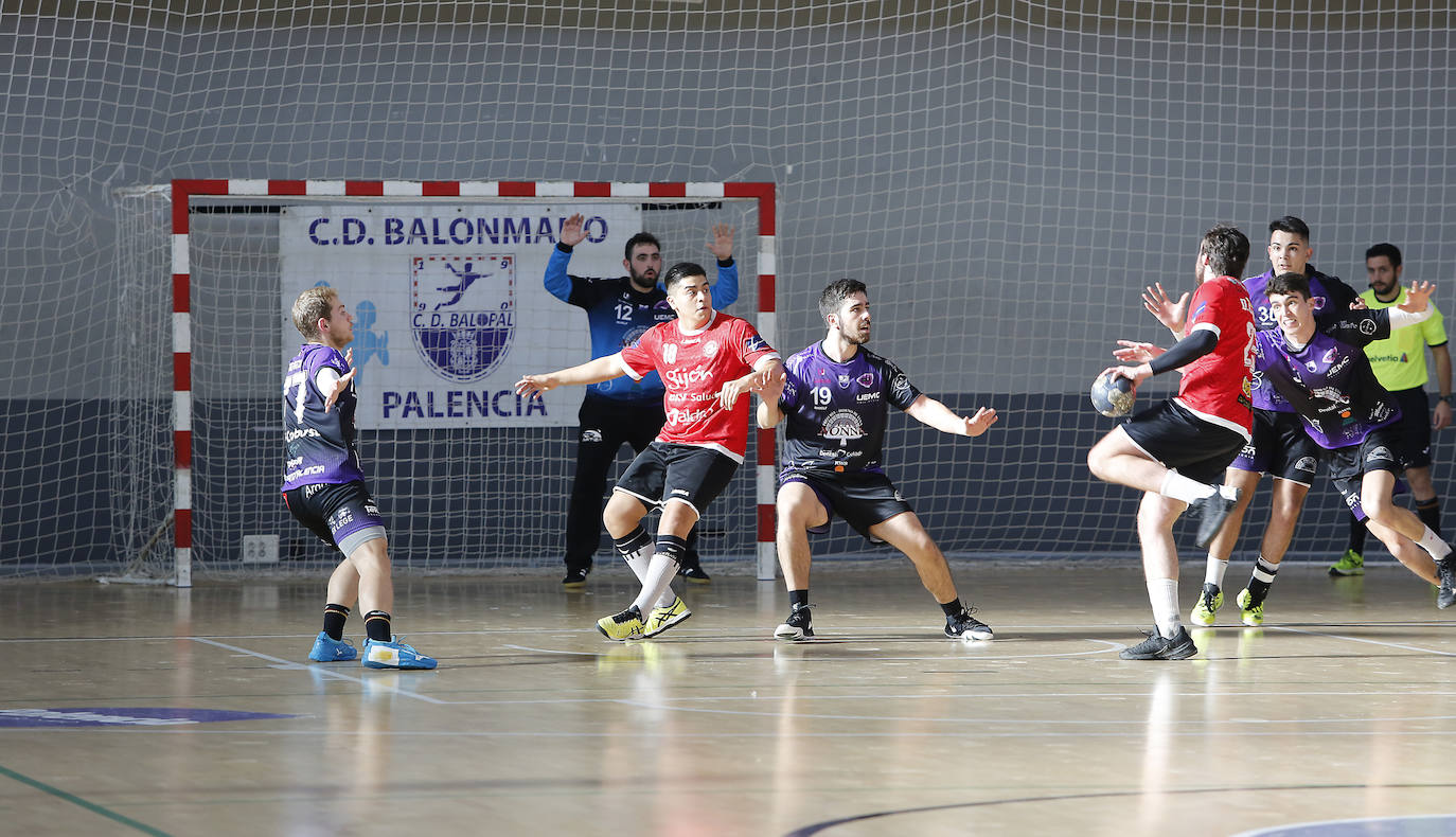 Balopal y DKV Gijón.