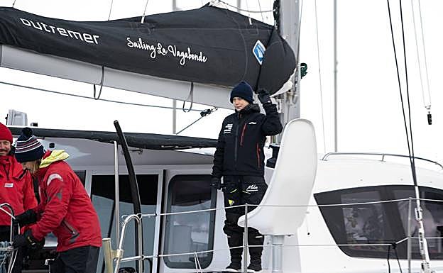 Greta Thunberg,, durante la travesía en catamarán. 