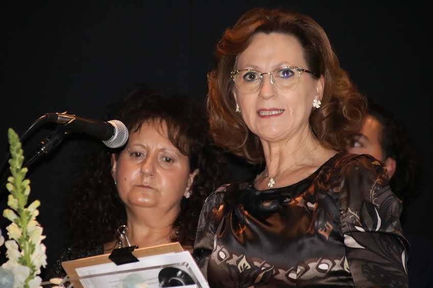 El centro cultural Eloy Arribas ha acogido este fin de semana la presentación del calendario erótico en el que vecinos de Pedrajas de San Esteban posan con fines benéficos, con el objetivo de recaudar fondos para causas solidarias. El pasado calendario (el de este año 2019) consiguió dinero para la Asociación Española para el Cáncer. La recaudación por la venta de la edición del próximo año se destinará a la Asociación de Familiares de Enfermos de Alzhéimer y otras demencias de la comarca de Íscar