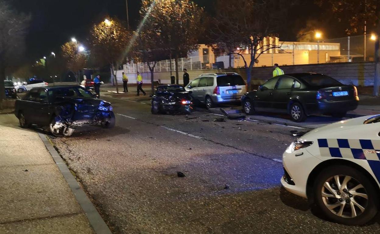 Los dos coches que han sufrido el accidente. 