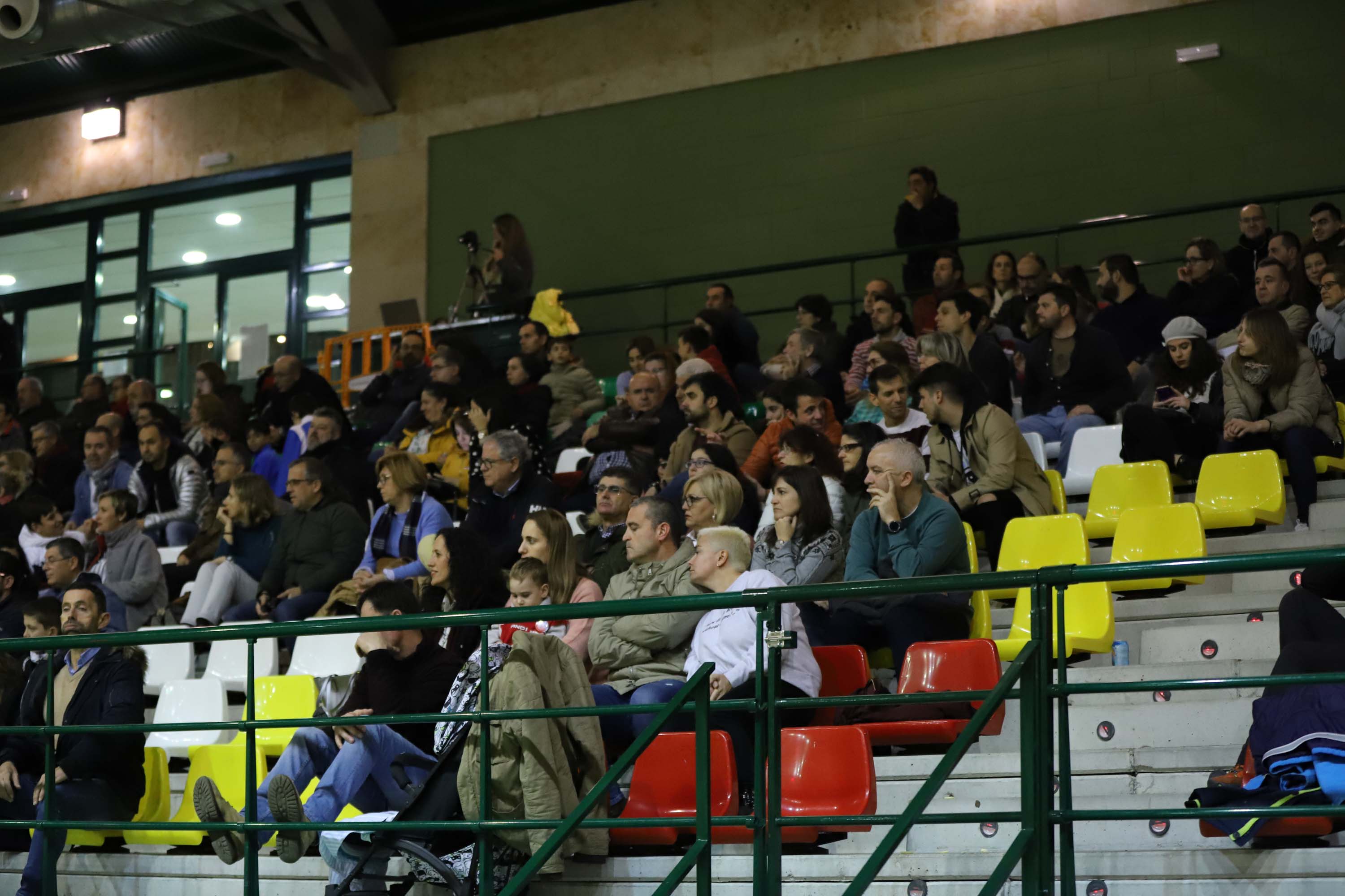 El equipo salmantino es líder invicto tras lograr su décima victoria. 