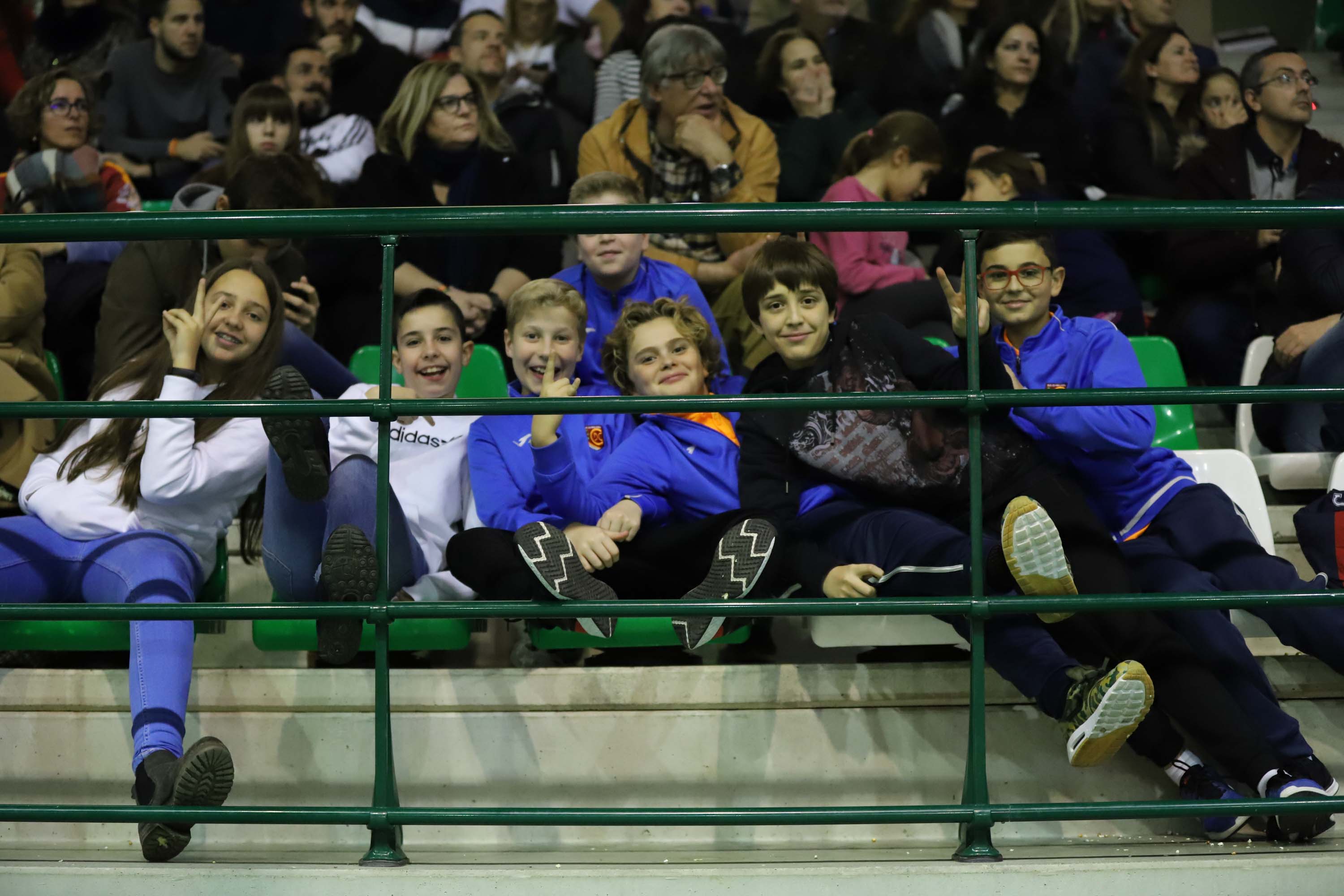 El equipo salmantino es líder invicto tras lograr su décima victoria. 