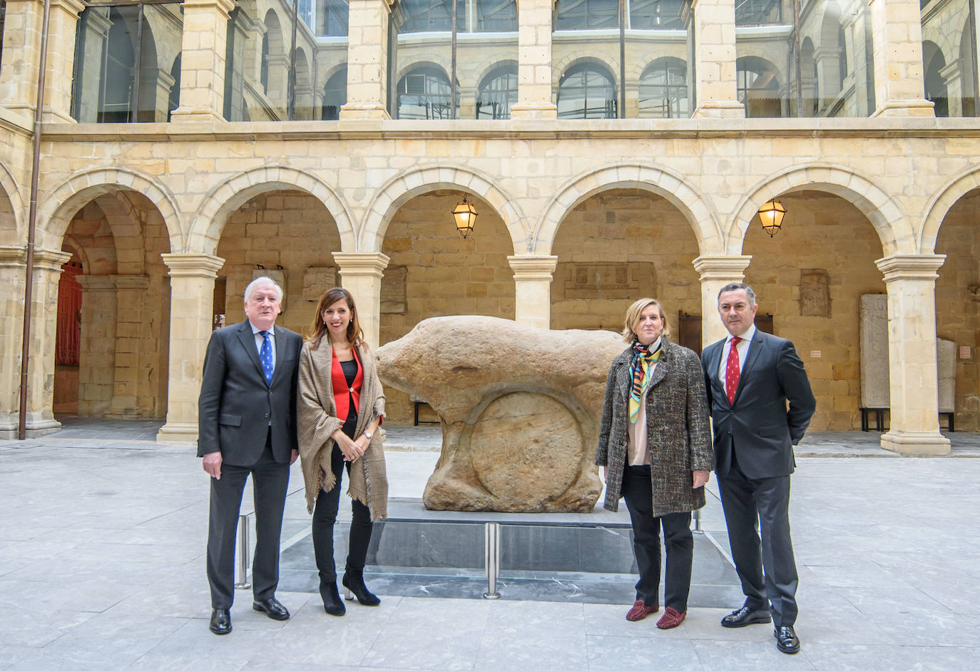 La Fundación VIII Centenario de la Catedral. Burgos 2021 presenta en Bilbao su trabajo para conmemorar los 800 años que la Seo castellana cumplirá en 2021.