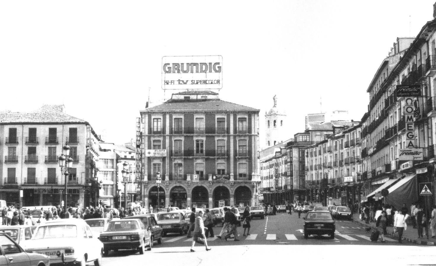 Imagen de la Plaza en 1983.