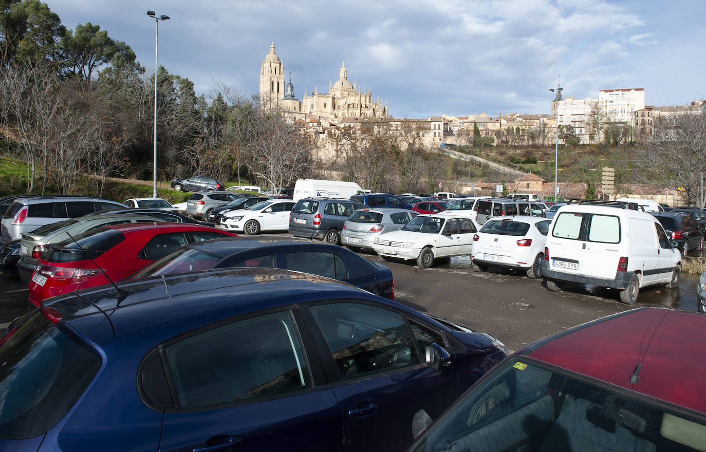 Dónde se aparca en Segovia para esquivar la ORA. 