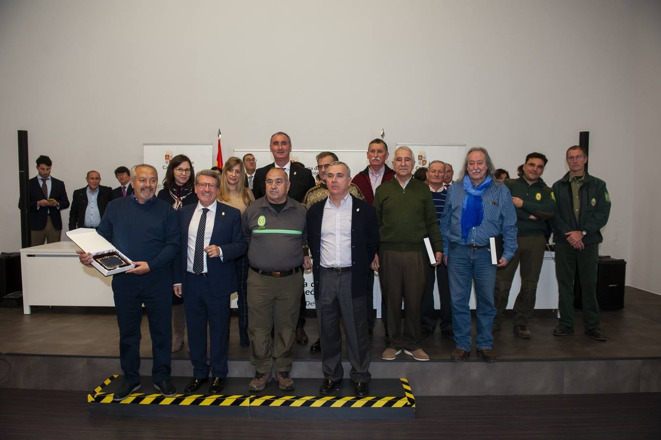 El delegado territorial, José Mazarías, ha trasladado el reconocimiento de la Junta de Castilla y León a 162 funcionarios y laborales que en 2019 culminan su carrera profesional al servicio de los ciudadanos y a los que reciben este año distinciones por años de servicio